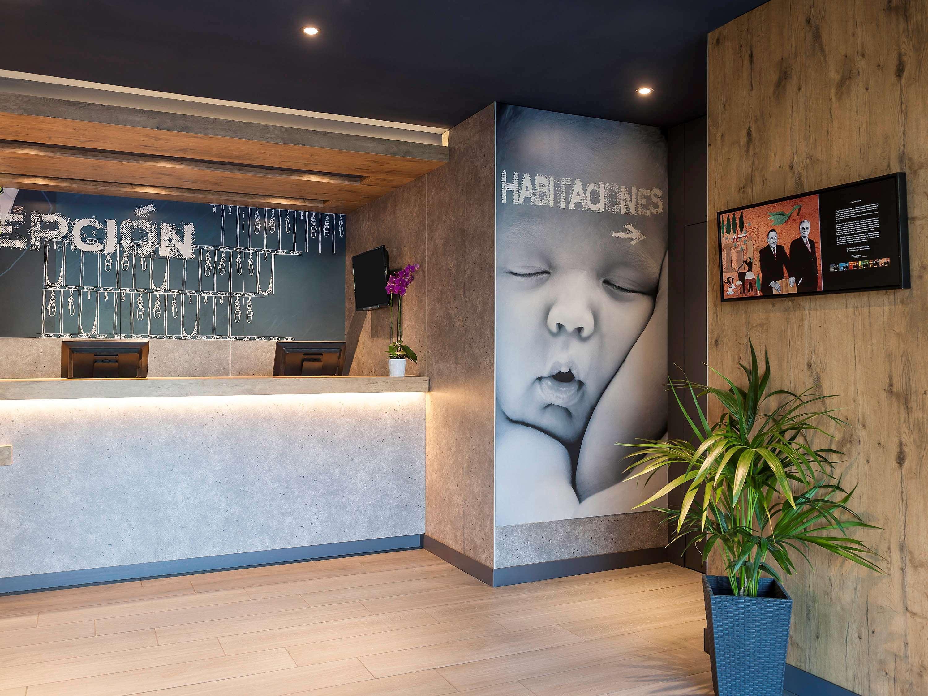 Ibis Budget Madrid Calle 30 מראה חיצוני תמונה
