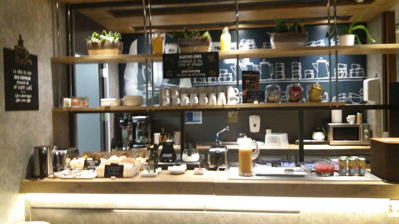 Ibis Budget Madrid Calle 30 מראה חיצוני תמונה